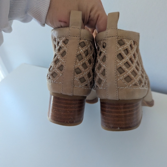 Women's Anthropologie Jeffery Campbell Booties 6 Taggart Tan Ankle - Picture 6 of 9